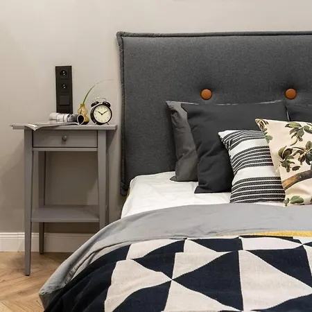 Nobel - Location! Apartment